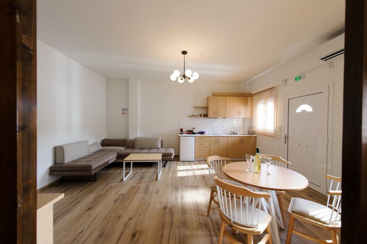 Status Luxury Apartments And Penthouse Parga Ngoại thất bức ảnh
