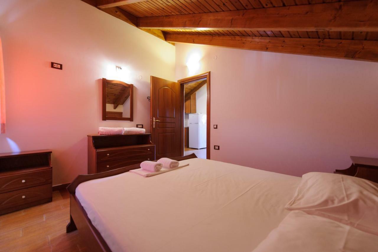 Status Luxury Apartments And Penthouse Parga Ngoại thất bức ảnh